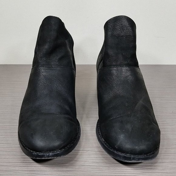 Eileen Fisher 'Leaf' Bootie, Black Leather, Womens Size 7.5 M - Picture 2 of 10